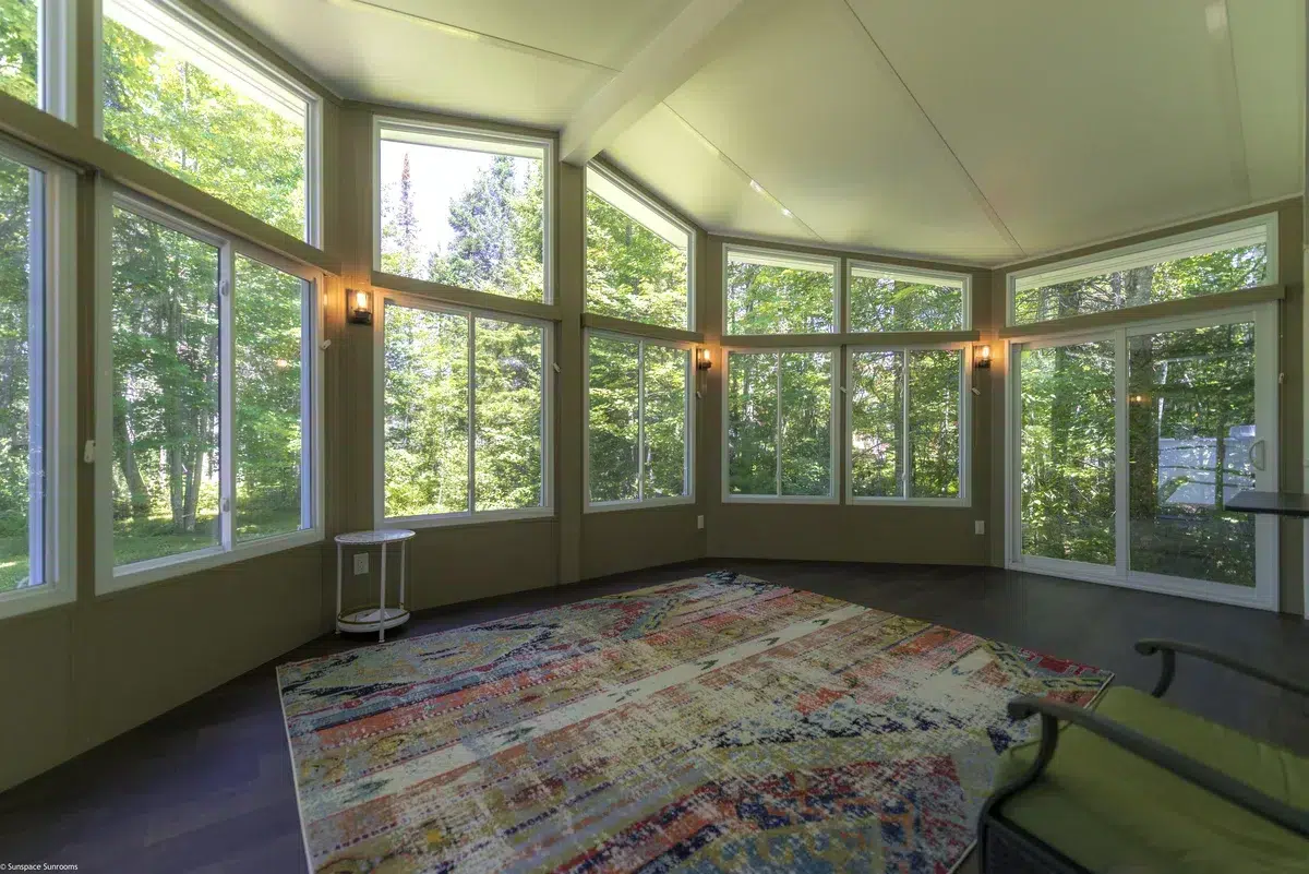 Myrtle Beach 3-Season Sunrooms (Glass)