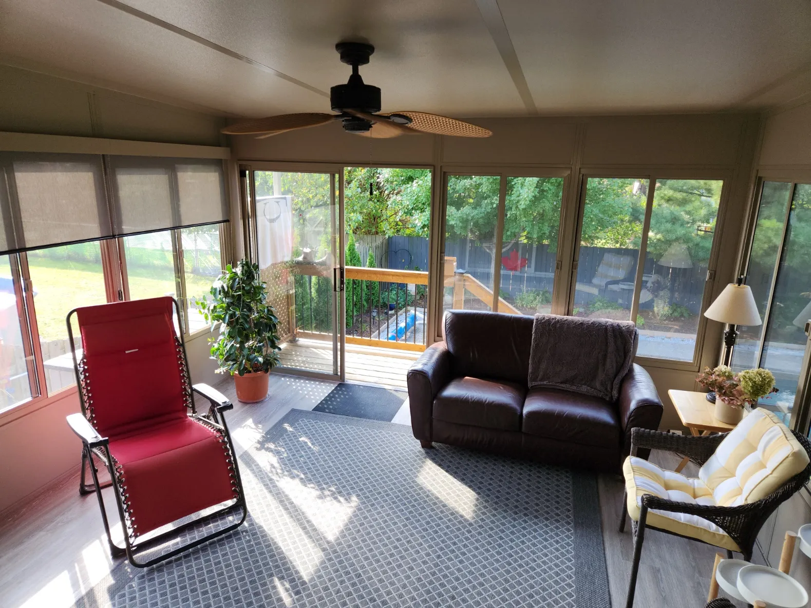 Myrtle Beach 3-Season Sunrooms (Glass)